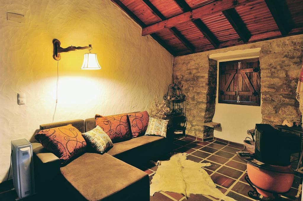 Villa Casa Do Professor Casais dos Monizes Zimmer foto